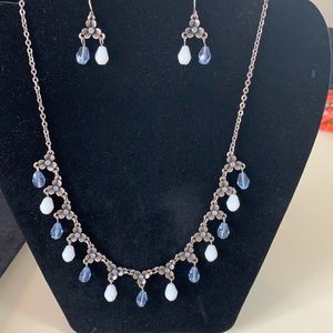 Premier Designs set: necklace, earrings, Braclt